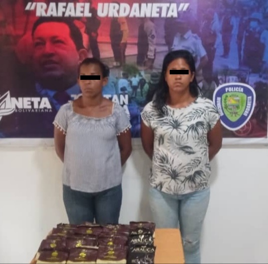 Policúa detiene a dos mujeres por hurto en comercio - La Voz del Tuy