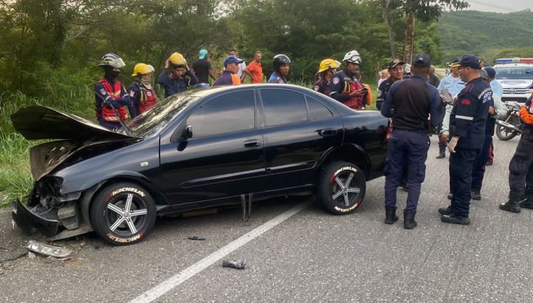 Siniestro vial en la autopista Charallave-Ocumare del Tuy dejo una ...