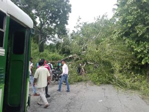 Autoridades Monitorean Ríos y Quebradas en el Tuy tras fuertes lluvias del #24Agosto