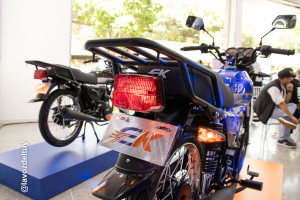 La EK Xpress Lite abre concesionario en Caracas y llega para estremecer el mercado